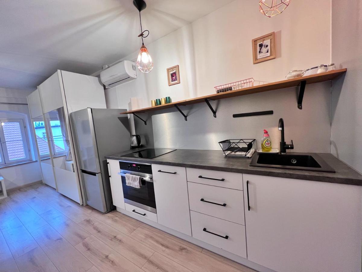 Apartament W Samym Centrum Jeleniej Gory Jelenia Góra Exterior foto